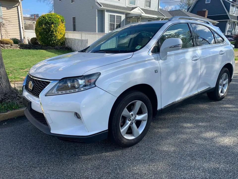 2010 Lexus RX 3rd Gen - Image 3 of 20