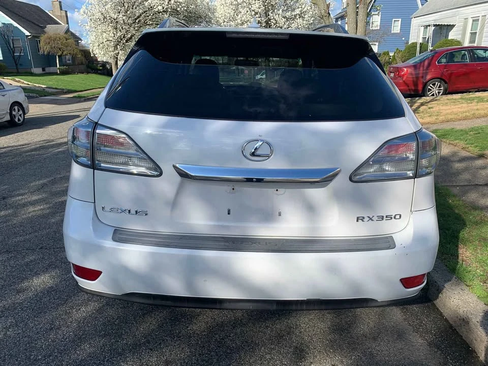 2010 Lexus RX 3rd Gen - Image 7 of 20