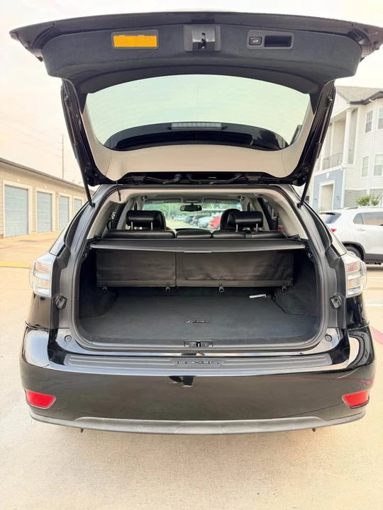 2010 Lexus RX 3rd Gen - Image 11 of 15