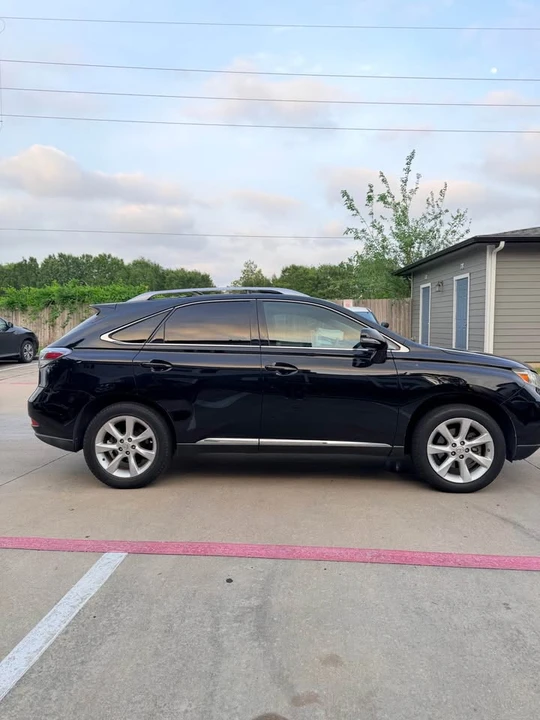 2010 Lexus RX 3rd Gen - Image 3 of 15