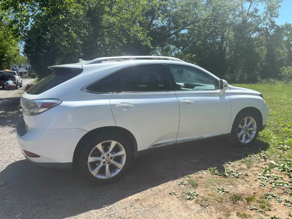 2010 Lexus RX 3rd Gen - Image 3 of 10