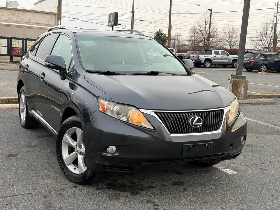 2010 Lexus RX 3rd Gen - Image 2 of 10