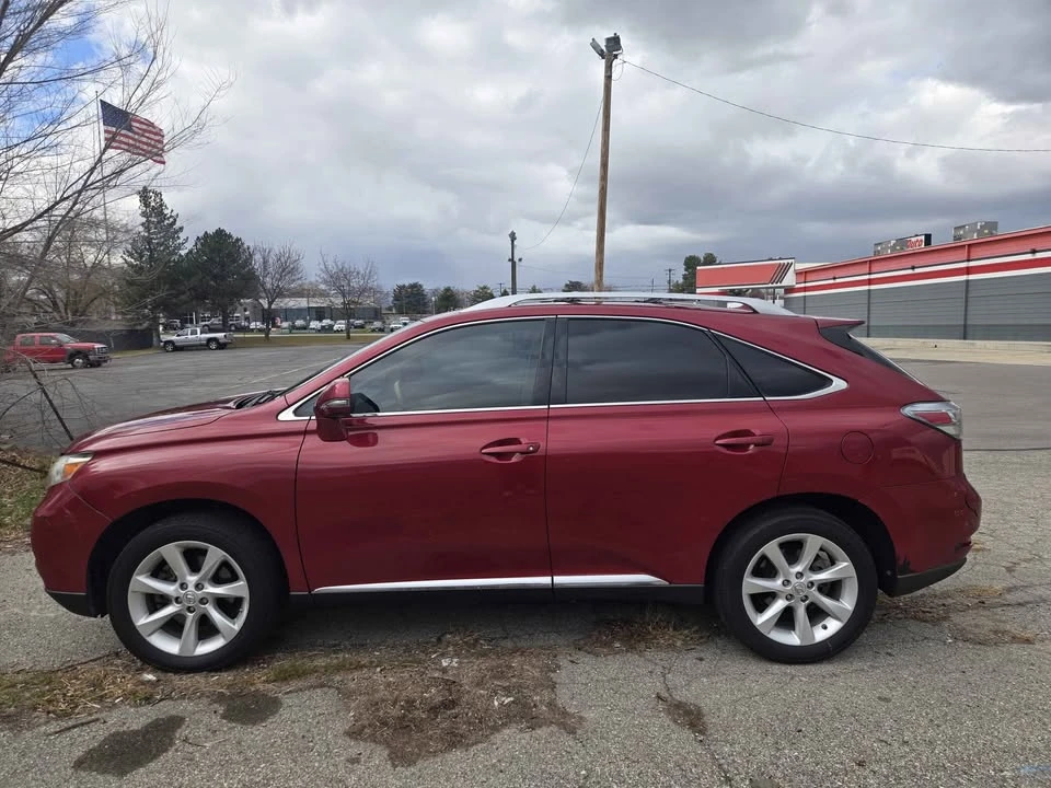 2010 Lexus RX 3rd Gen - Image 2 of 14