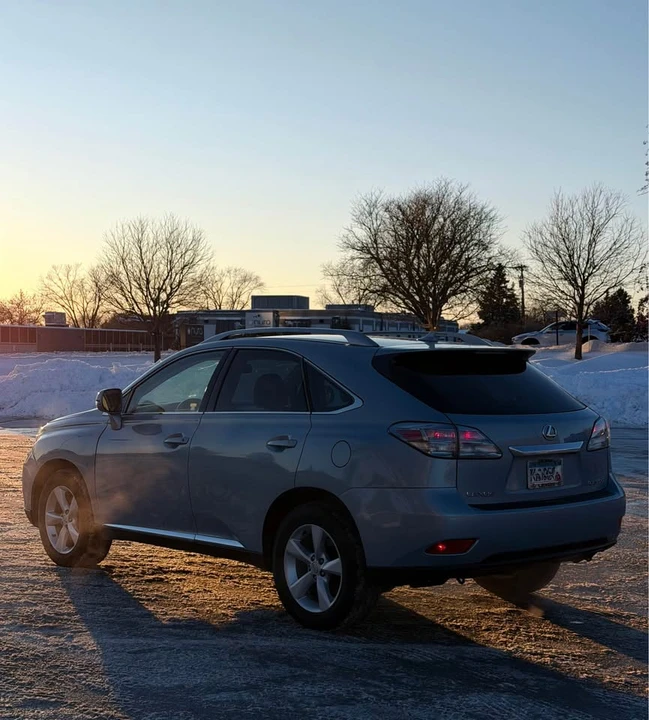 2010 Lexus RX 3rd Gen - Image 7 of 19