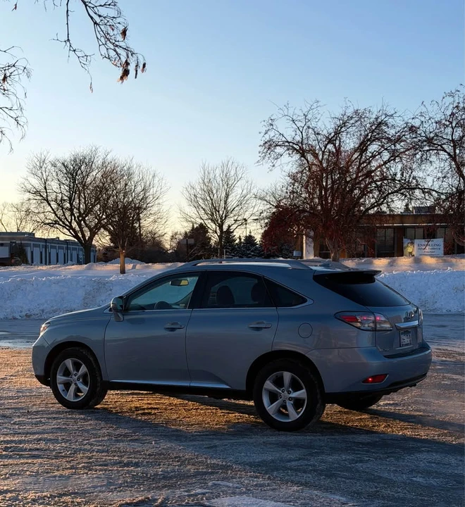 2010 Lexus RX 3rd Gen - Image 10 of 19