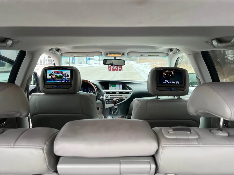 2010 Lexus RX 3rd Gen - Image 9 of 20