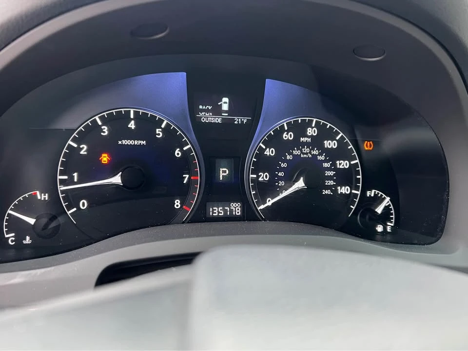 2010 Lexus RX 3rd Gen - Image 8 of 20