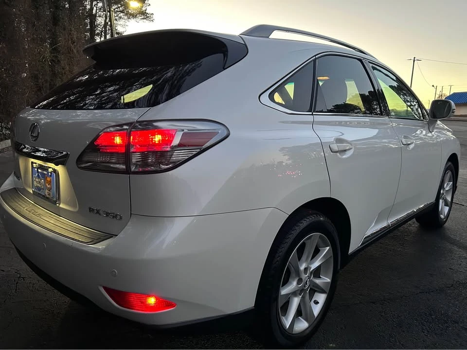 2010 Lexus RX 3rd Gen - Image 7 of 18