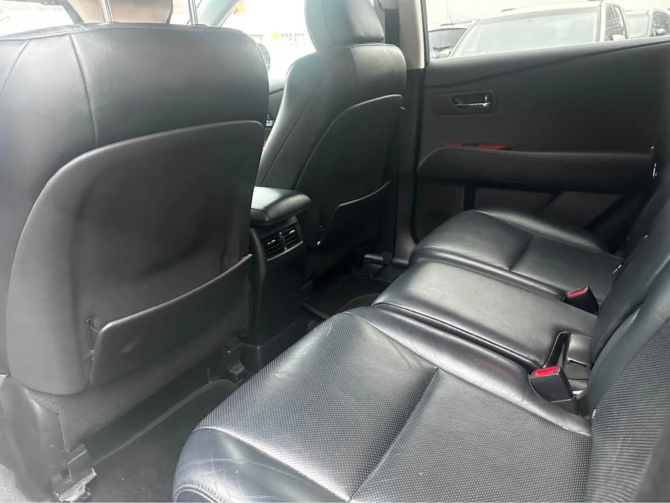 2010 Lexus RX 3rd Gen - Image 12 of 14