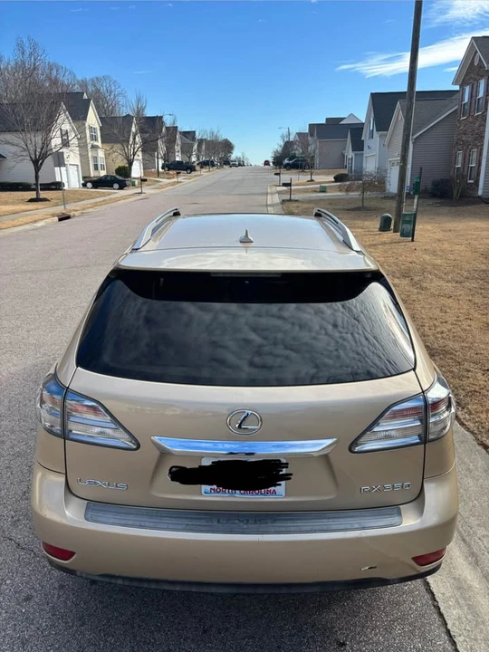 2010 Lexus RX 3rd Gen - Image 4 of 19