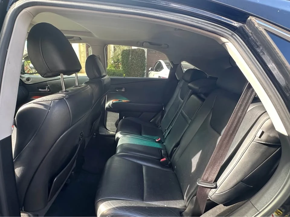 2010 Lexus RX 3rd Gen - Image 8 of 9