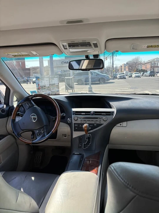 2010 Lexus RX 3rd Gen - Image 2 of 7