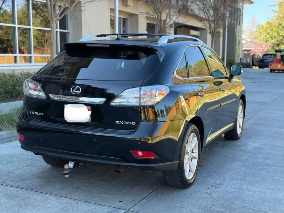 2010 Lexus RX 3rd Gen - Image 4 of 6