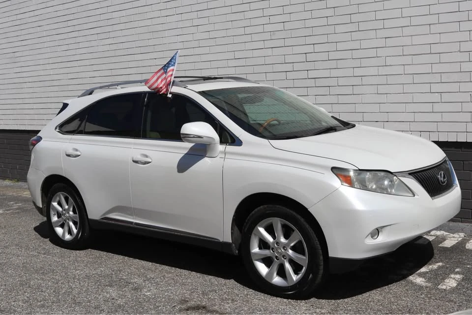 2010 Lexus RX 3rd Gen - Image 7 of 18