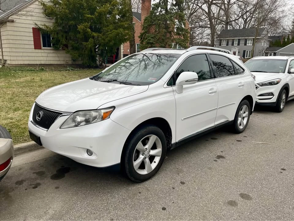 2010 Lexus RX 3rd Gen - Image 7 of 16
