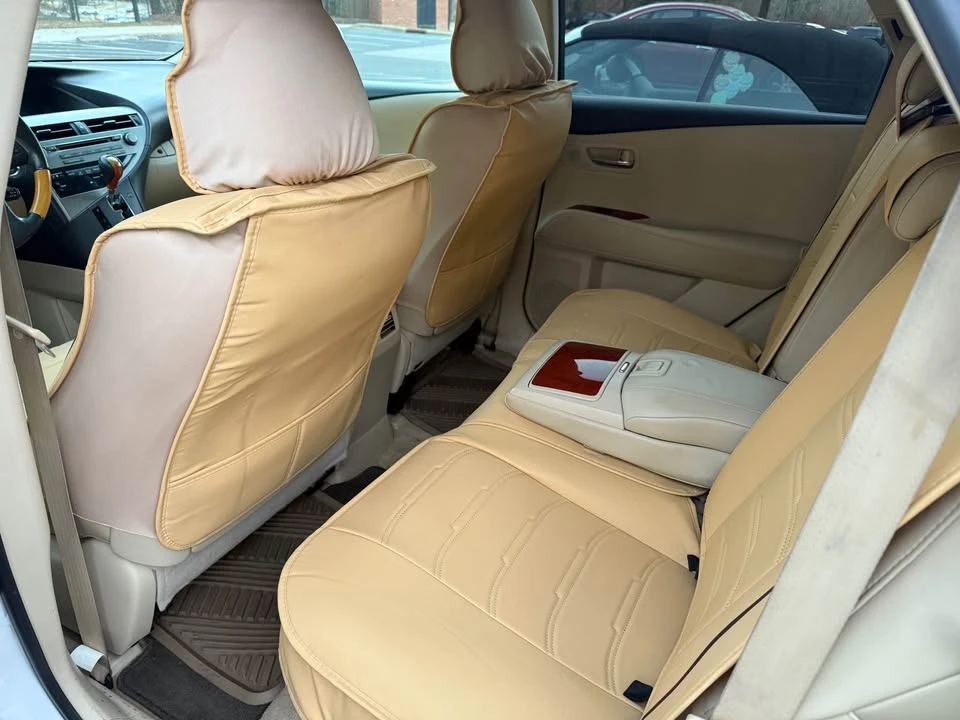 2010 Lexus RX 3rd Gen - Image 5 of 8