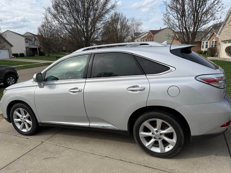 2010 Lexus RX 3rd Gen - Image 6 of 19