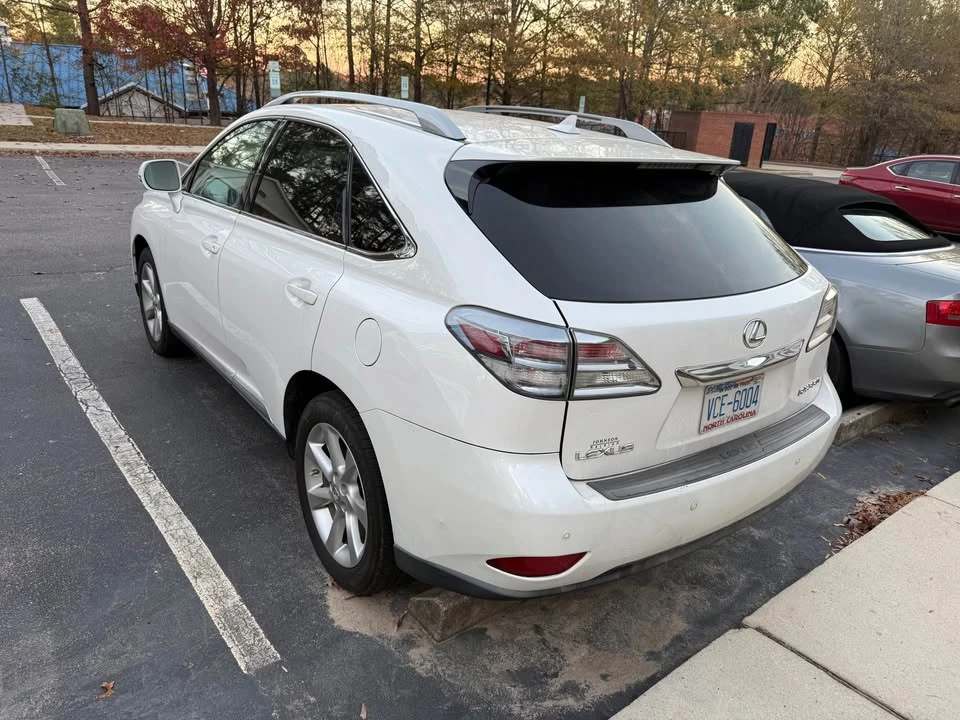 2010 Lexus RX 3rd Gen - Image 2 of 8