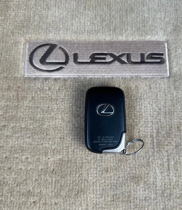 2010 Lexus RX 3rd Gen - Image 7 of 13