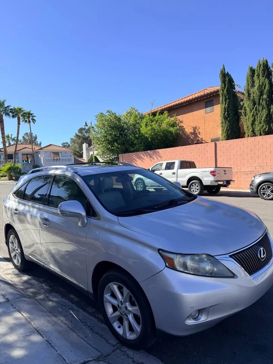 2010 Lexus RX 3rd Gen - Image 4 of 18