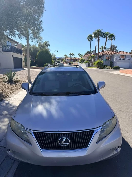 2010 Lexus RX 3rd Gen - Image 3 of 18