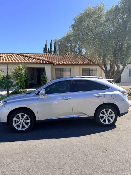 2010 Lexus RX 3rd Gen - Image 2 of 18