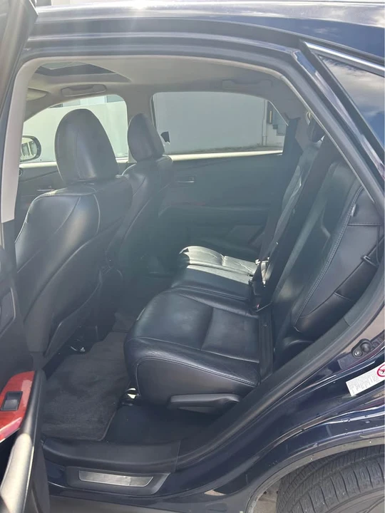 2010 Lexus RX 3rd Gen - Image 10 of 14