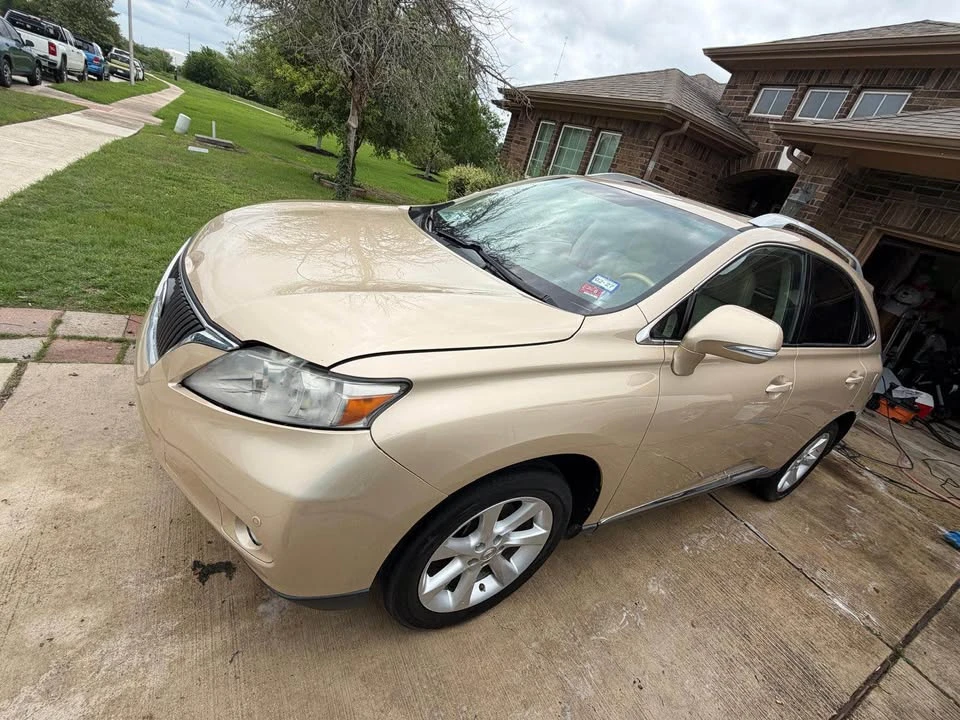 2010 Lexus RX 3rd Gen - Image 4 of 12