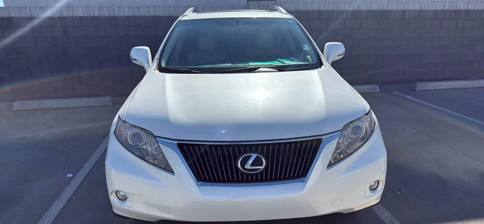 2010 Lexus RX 3rd Gen - Image 3 of 11