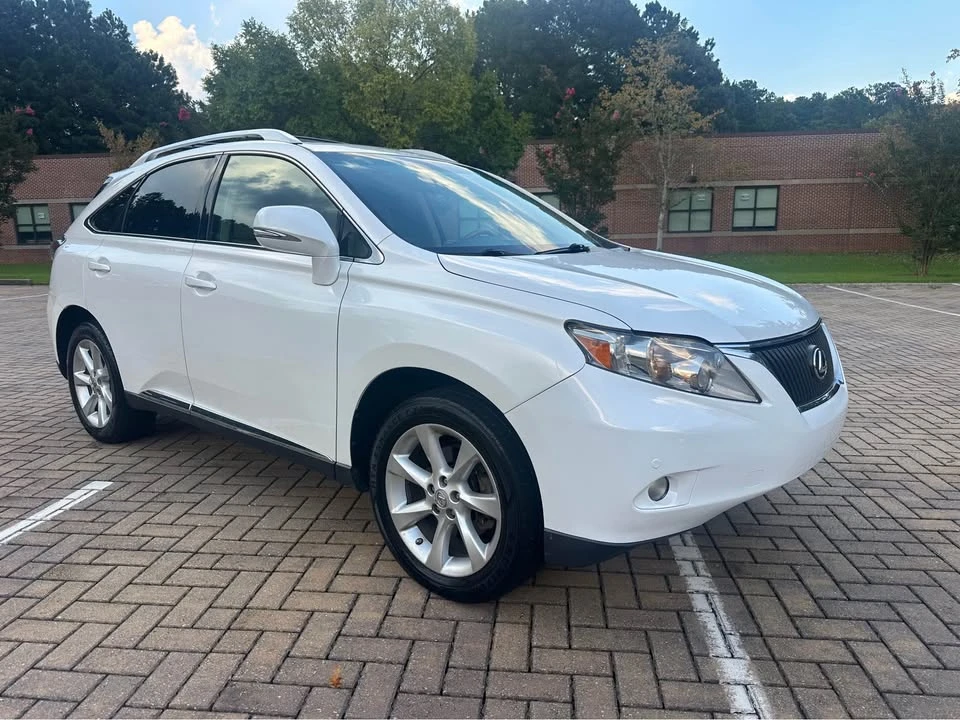 2010 Lexus RX 3rd Gen - Image 3 of 14
