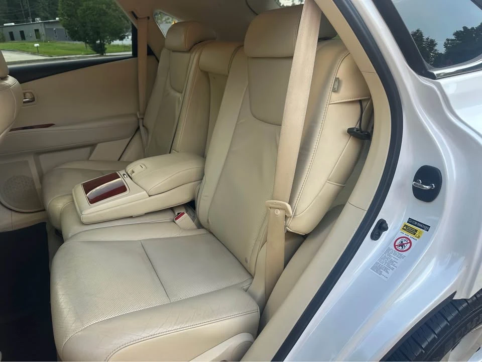 2010 Lexus RX 3rd Gen - Image 6 of 14