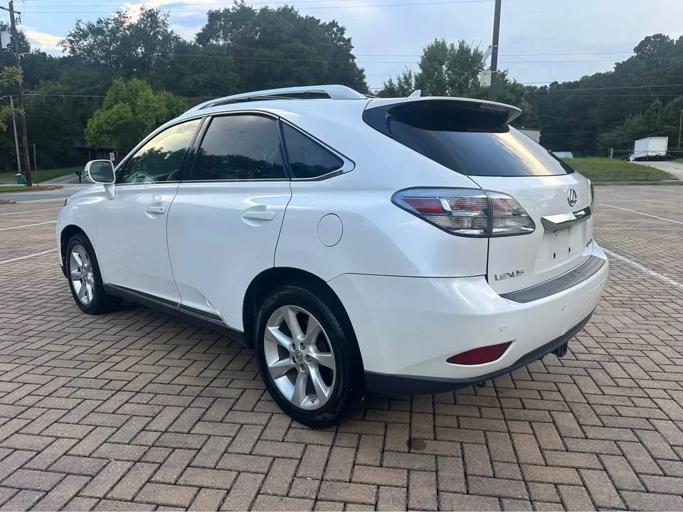 2010 Lexus RX 3rd Gen - Image 5 of 14