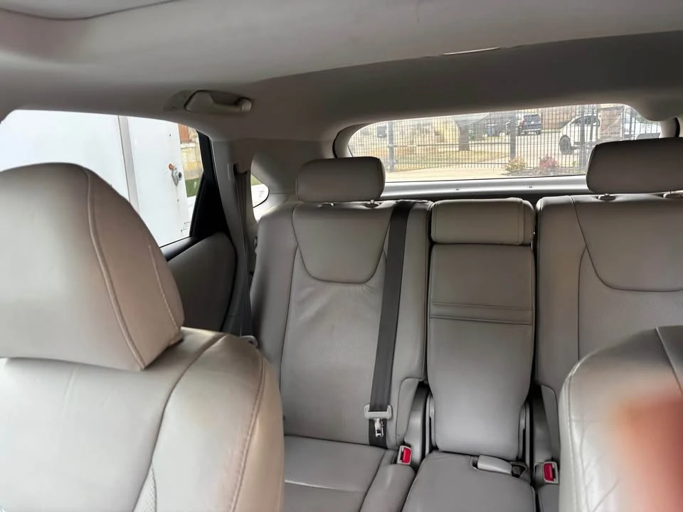 2010 Lexus RX 3rd Gen - Image 8 of 9