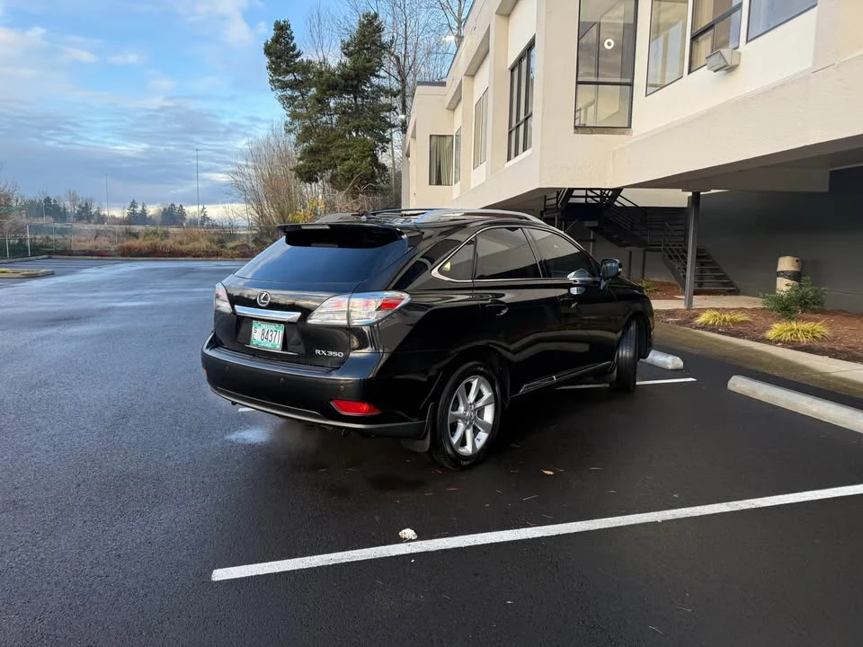 2010 Lexus RX 3rd Gen - Image 7 of 17