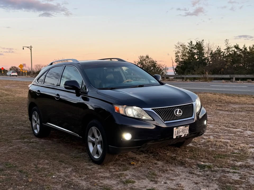 2010 Lexus RX 3rd Gen - Image 3 of 16