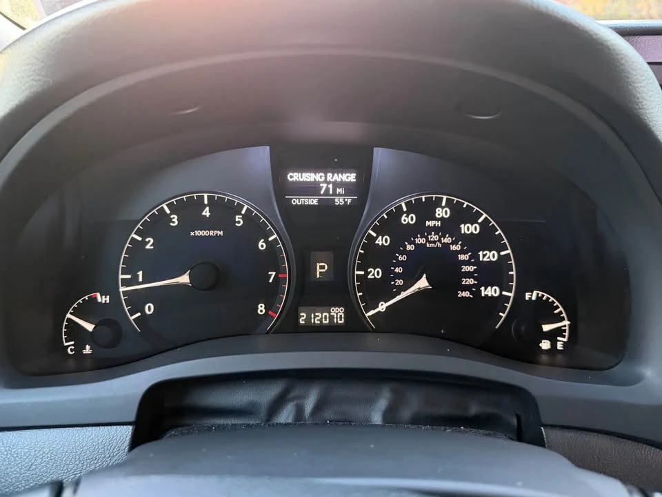 2010 Lexus RX 3rd Gen - Image 15 of 16