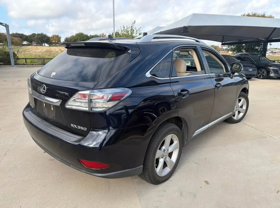2010 Lexus RX 3rd Gen - Image 2 of 17