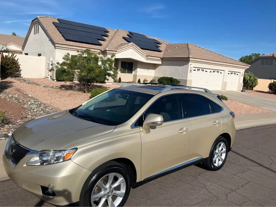 2010 Lexus RX 3rd Gen - Image 4 of 10