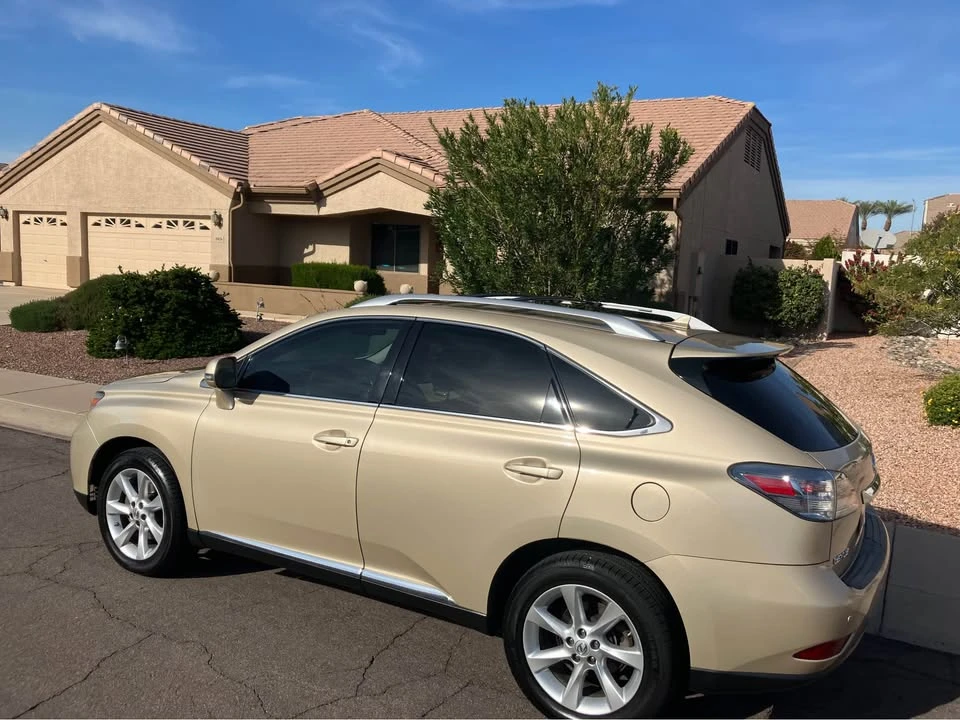 2010 Lexus RX 3rd Gen - Image 3 of 10