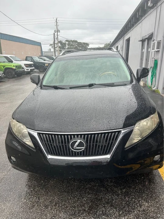 2010 Lexus RX 3rd Gen - Image 4 of 15