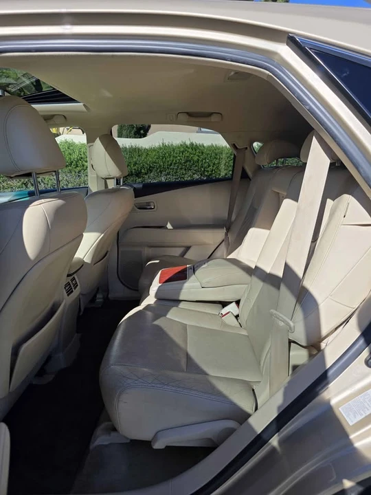 2010 Lexus RX 3rd Gen - Image 6 of 13