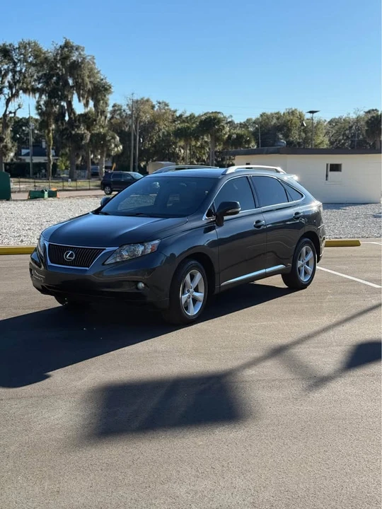 2010 Lexus RX 3rd Gen - Image 2 of 18
