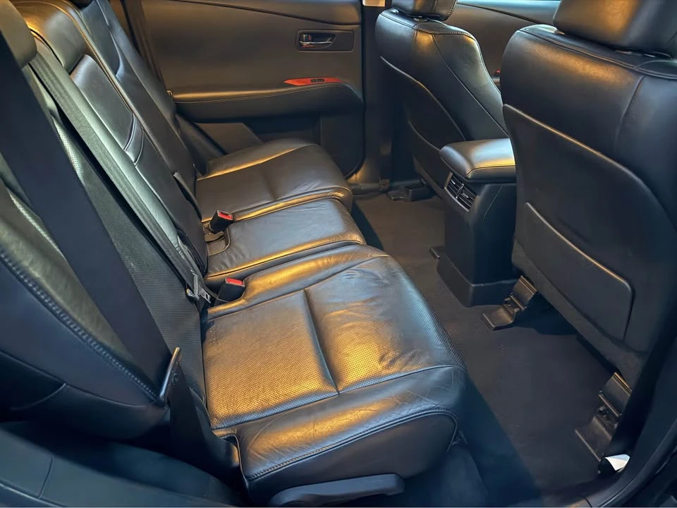 2010 Lexus RX 3rd Gen - Image 12 of 20