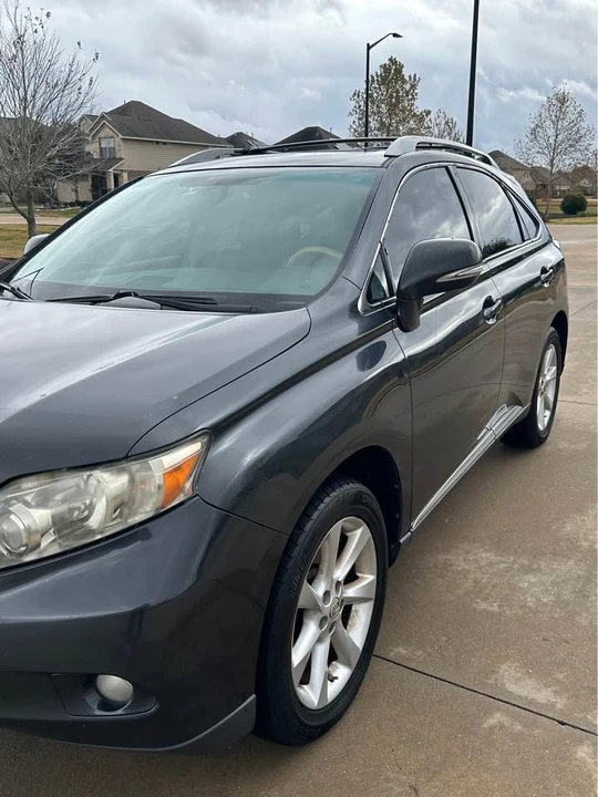 2010 Lexus RX 3rd Gen - Image 8 of 10