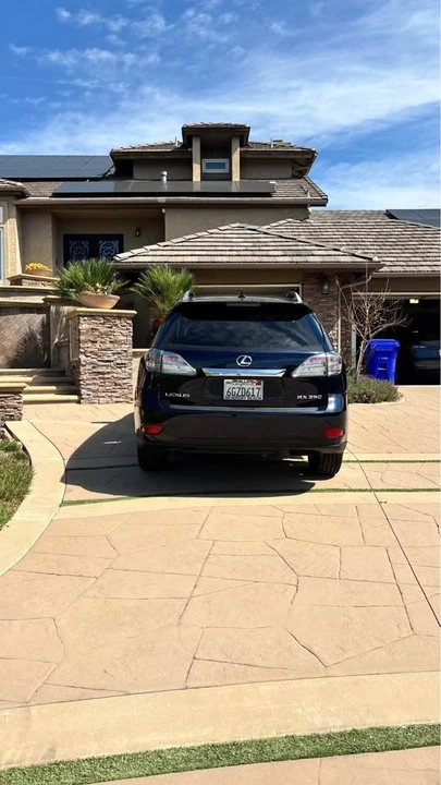 2010 Lexus RX 3rd Gen - Image 3 of 7