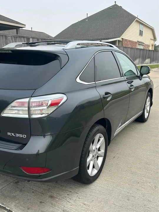 2010 Lexus RX 3rd Gen - Image 8 of 10