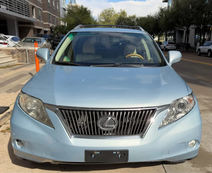2010 Lexus RX 3rd Gen - Image 4 of 12