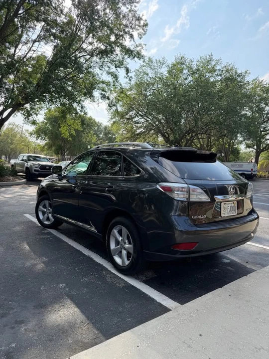 2010 Lexus RX 3rd Gen - Image 5 of 20
