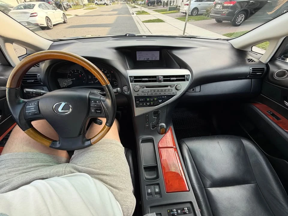 2010 Lexus RX 3rd Gen - Image 20 of 20