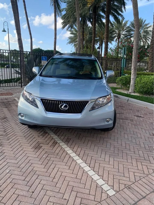 2010 Lexus RX 3rd Gen - Image 3 of 19
